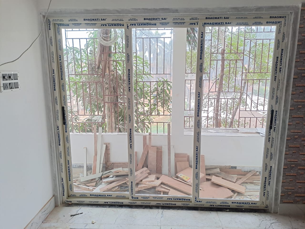 WhatsApp Image 2025-11-09 at 10.07.54_0fd7b89d